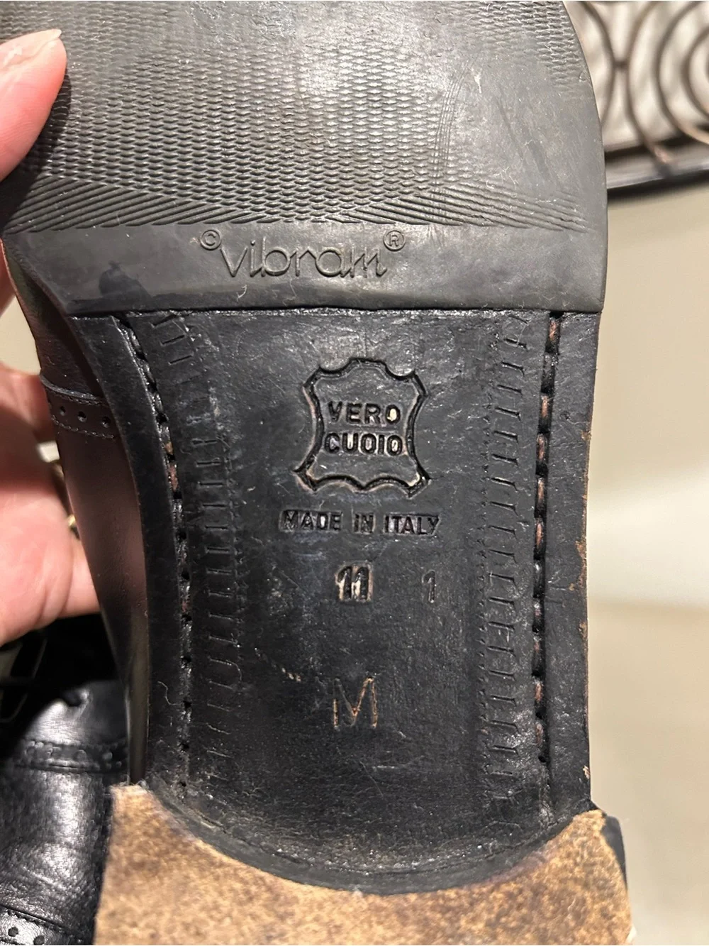 Peter Huber  Black Leather Cap-Toe Derbys with Wingtip Detailing made in Italy